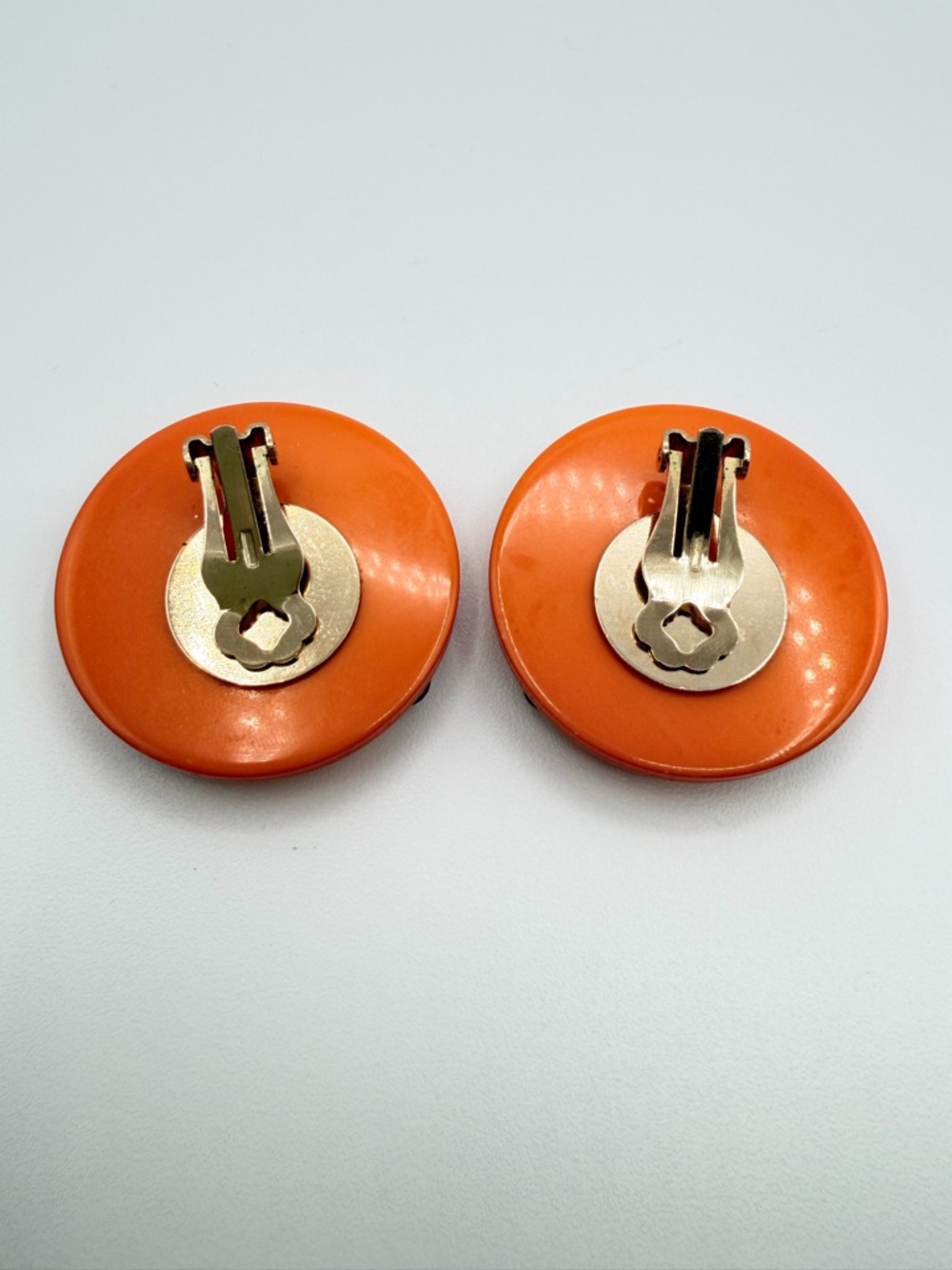Vintage Orange & Amber Lucite Statement Clip-On Earrings - Picture 4 of 6